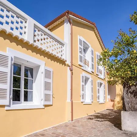 Apartamento 6 Personnes En Centre-ville Et Piscine *